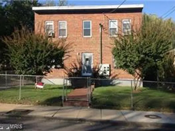 1014 48th Pl NE #4, Washington, DC 20019