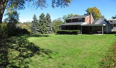 2nd image of 21 Wallace Rd