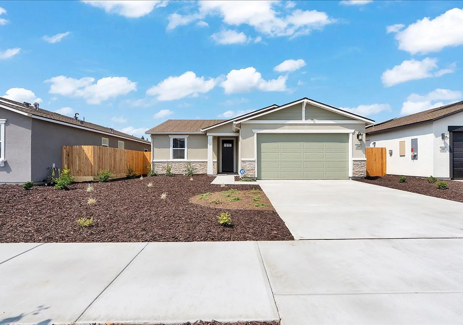 2339julieann — Photo 2