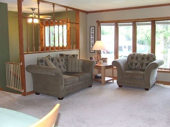 Spacious Living Room