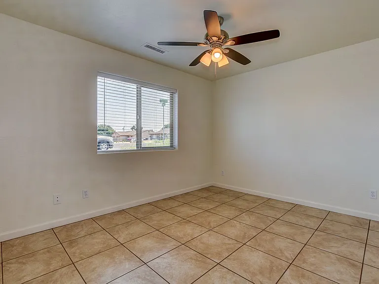 3850 N Teri Ct — Photo 16
