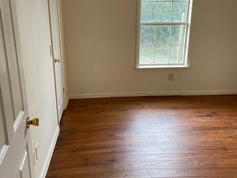 4177 Chapel Hill Rd — Photo 7