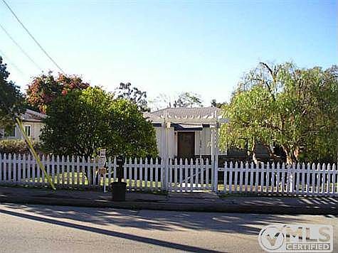 1st image of 1975 Sunset Dr