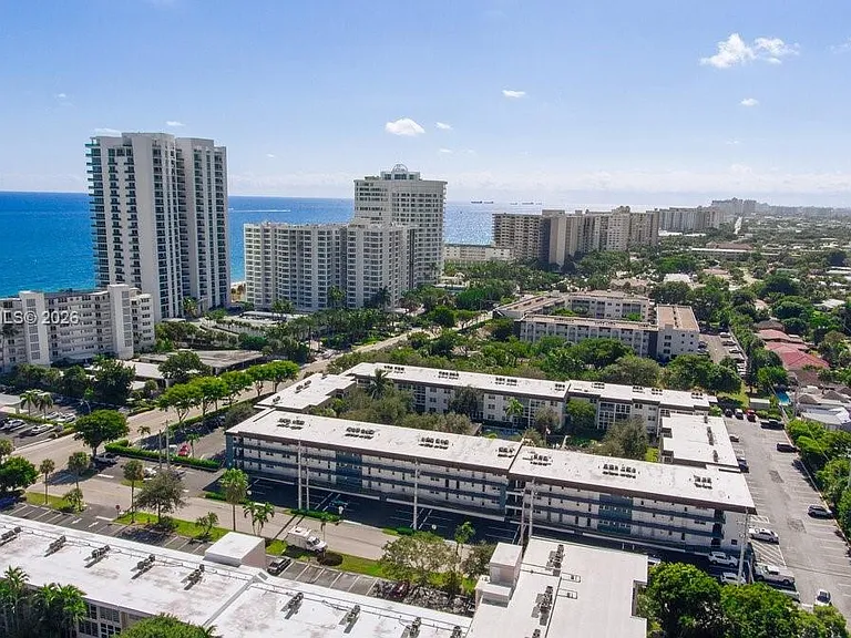 1501 S Ocean Blvd #307 — Photo 36