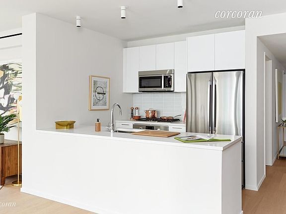 3rd image of 685 1st Ave APT 23R