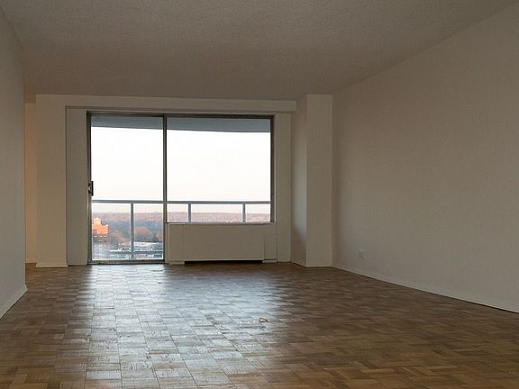 2nd image of 3333 Henry Hudson Pkwy APT 9D