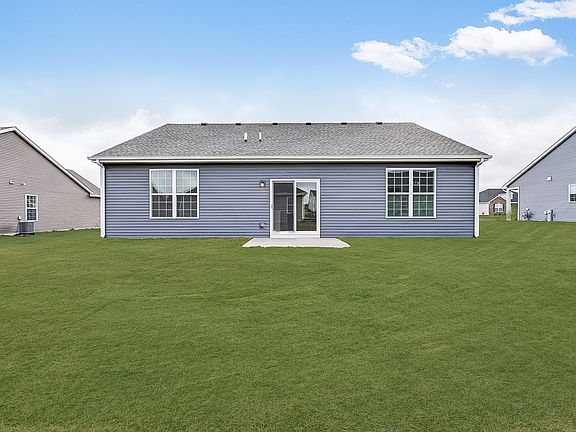 2nd image of 7513 Honeysuckle Ln