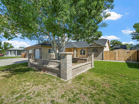 3rd image of 2882 Kathy Jo Ln