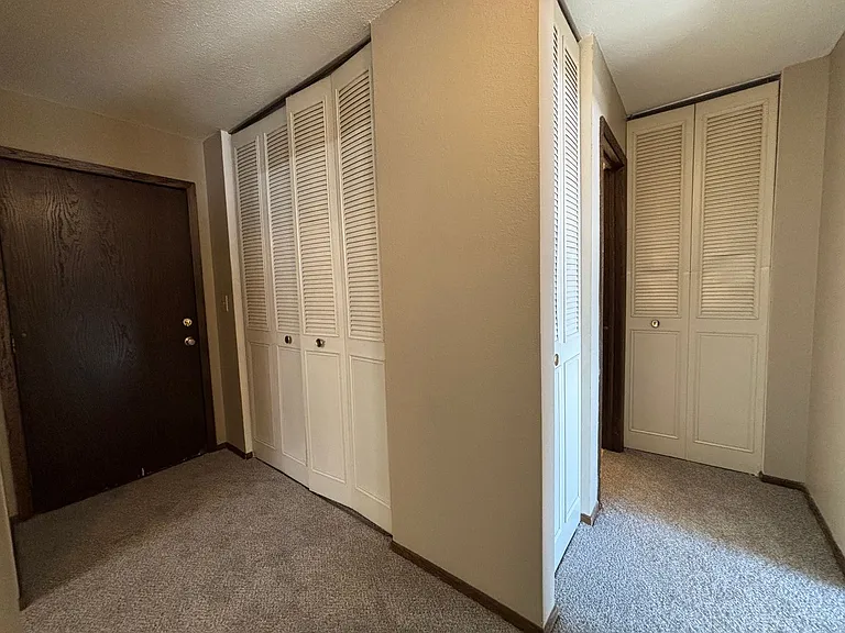 41 Arlington Ave West — Photo 11