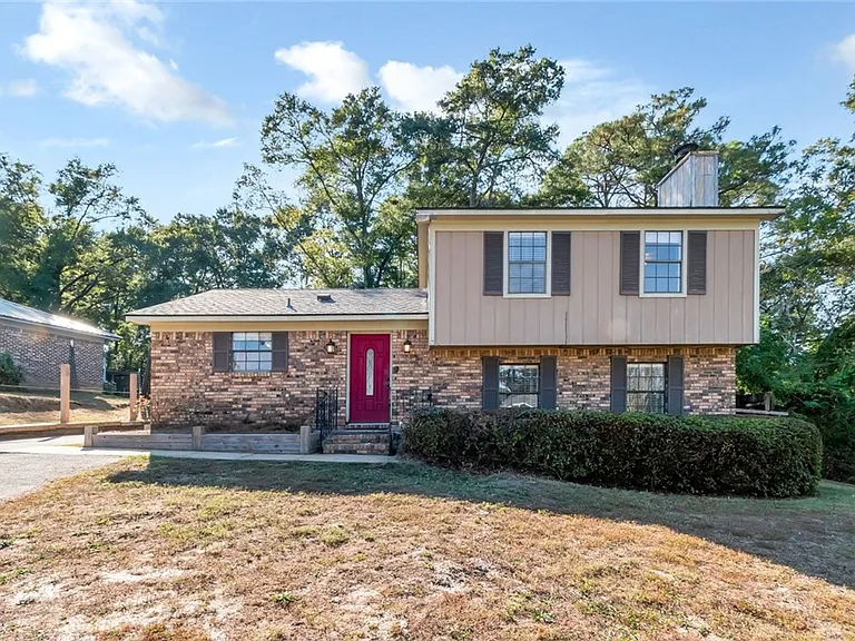 1000 Choctaw Bluff Rd — Photo 1