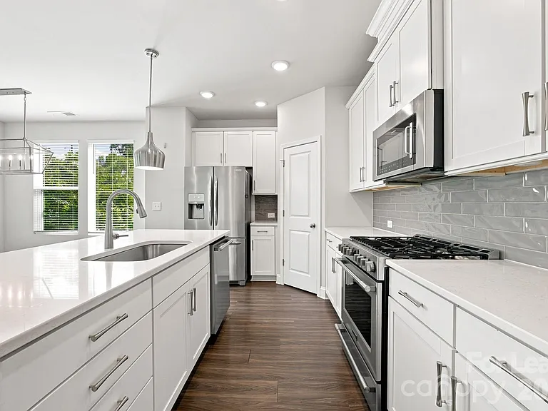 1205 Kohler Ave — Photo 6
