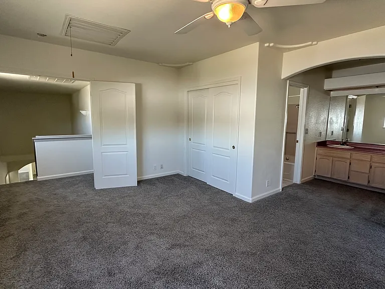 1862 Bedford Dr — Photo 5