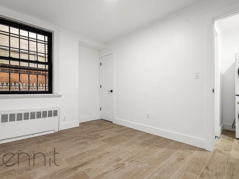 123 8th Ave #PRIVATE-BACK — Photo 9