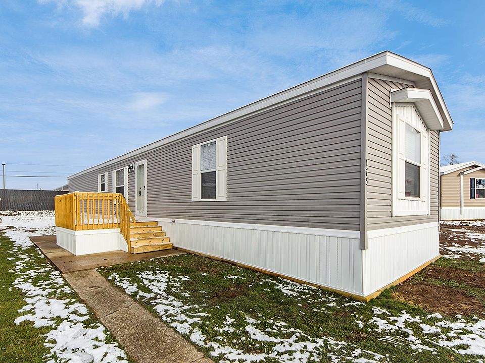 1st image of 250 SE Laurel St #721