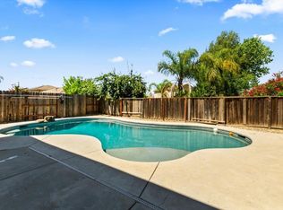 1474 Paddington Way, Plumas Lake, CA 95961
