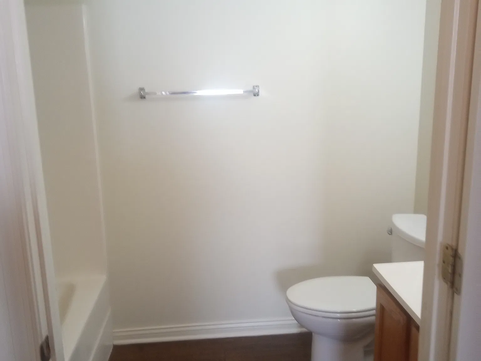 2 bed, 1000 sqft, $836 — Photo 4