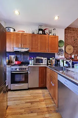 Rented by Corcoran | media 8