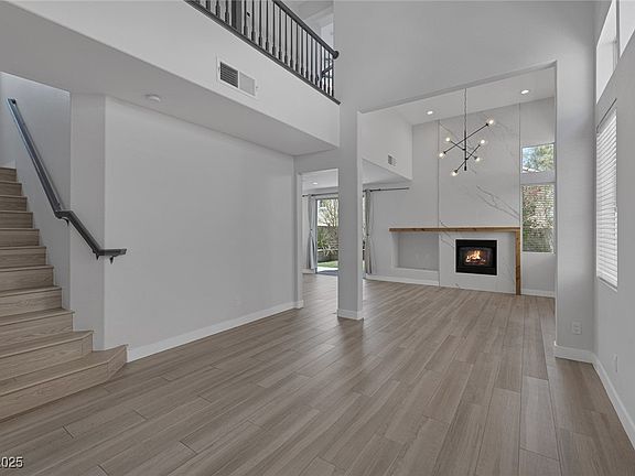 3rd image of 1838 Thunder Mountain Dr
