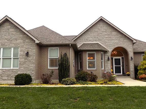 5th image of 1011 Carriage Ln