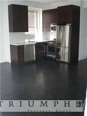 Rented by Triumph Property Group | media 28