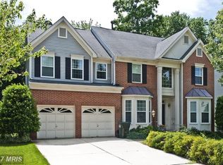 9753 Water Oak Dr, Fairfax, VA 22031
