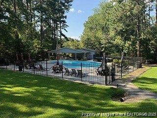 2nd image of 1536 Louisiana Ln