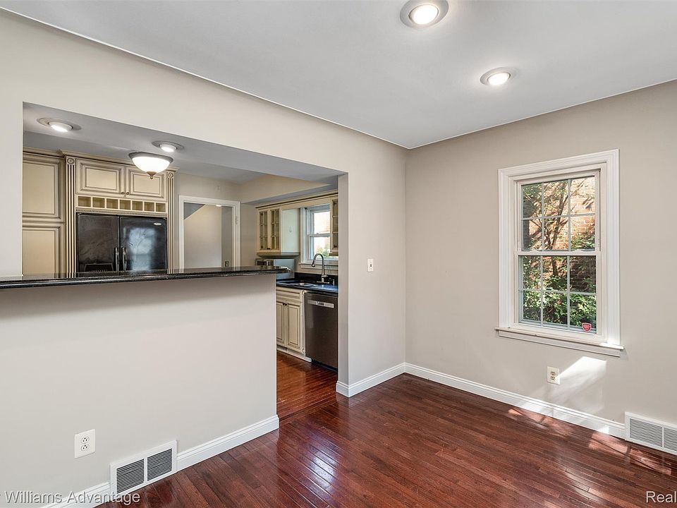 410 Catalpa Dr, photo 10