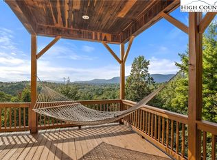 4923 Staghorn Rd, Purlear, NC 28665