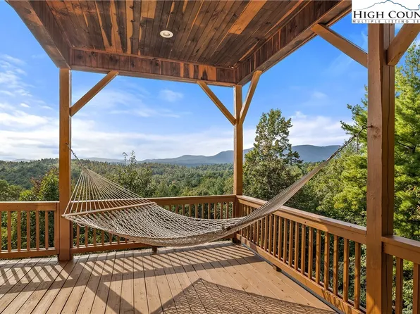 4923 Staghorn Road, Purlear, NC 28665