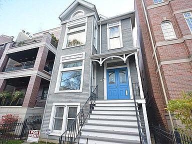 1st image of 827 W Wrightwood Ave APT 1