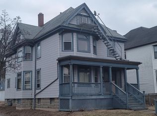3076 N Newhall St #A, Milwaukee, WI