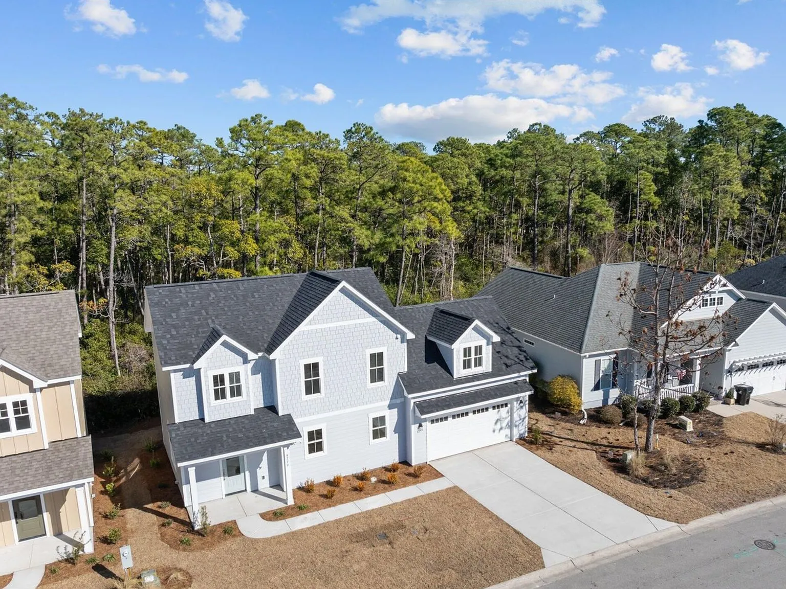 4 bed, 2.5 bath, 1807 sqft, $2,800 — Photo 4