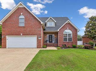 2931 Runnymeade Dr, Murfreesboro, TN 37127