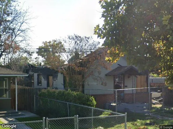 1226 N Fruit Ave, Fresno, CA 93728