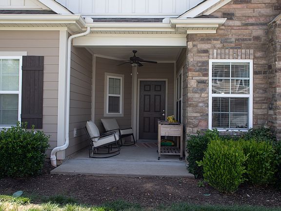 3rd image of 2140 Stonecenter Ln