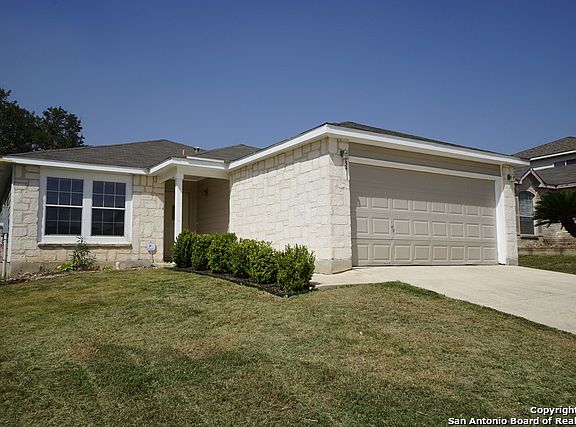 2nd image of 3411 Canyon Maple