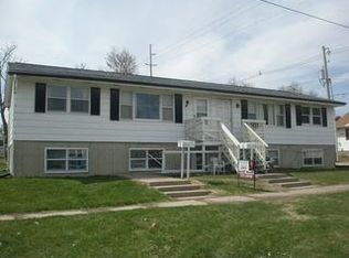 407 S 5th St, Marshalltown, IA 50158