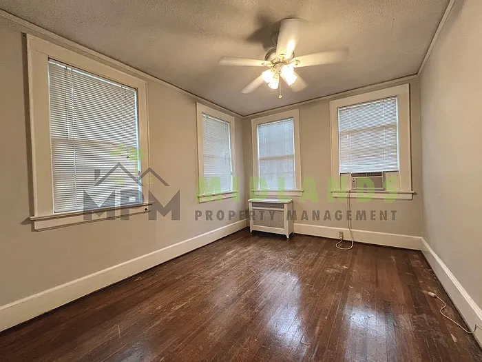 2501 Blossom St — Photo 27