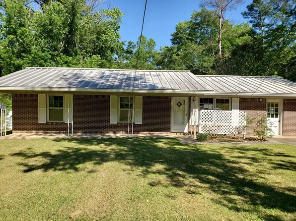 2132 Faust Ave, Ozark, AL 36360