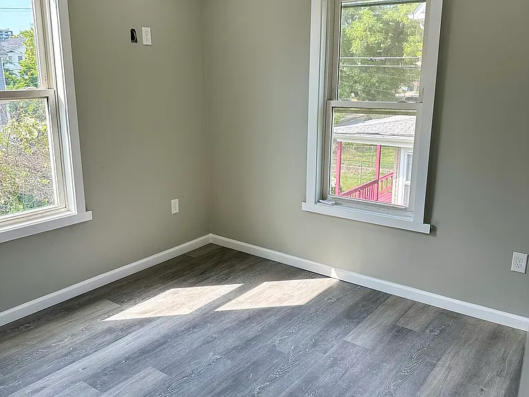 5107 Ivanhoe Ave #A — Photo 10
