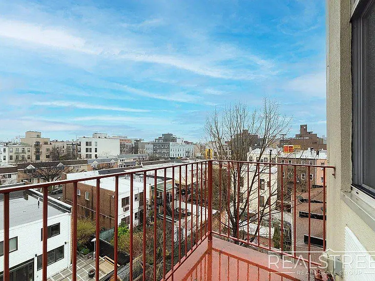 184 Noll St #5G — Photo 7