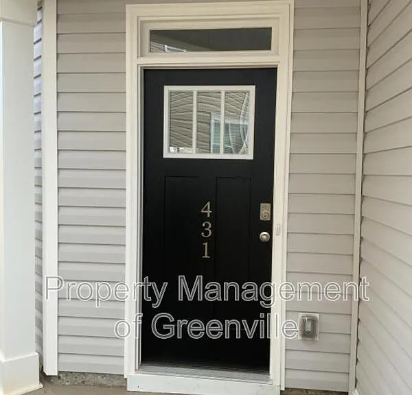 431 Yellow Fox Rd — Photo 2