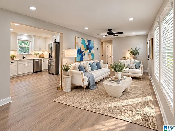 2nd image of 803 Bahia Ln