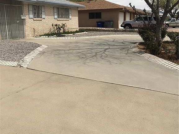 3rd image of 10125 Honolulu Dr