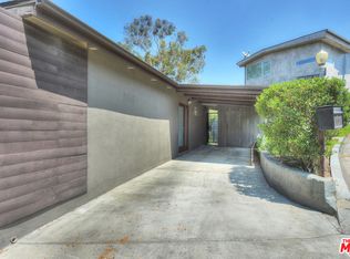 2501 Creston Dr, Los Angeles, CA 90068