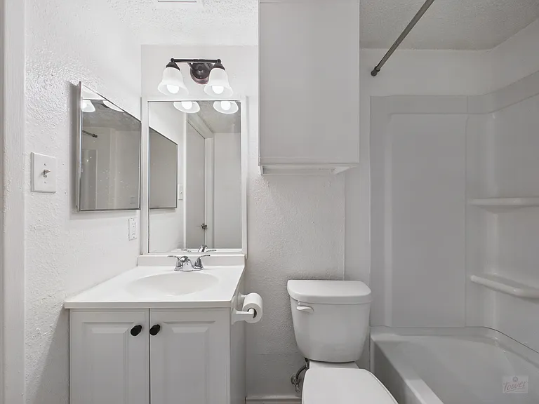 2500 Burleson Rd #201 — Photo 10