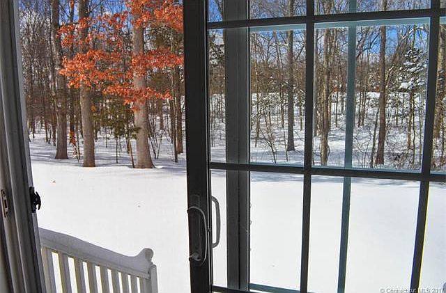 1st image of 21 Windy Hill Ln