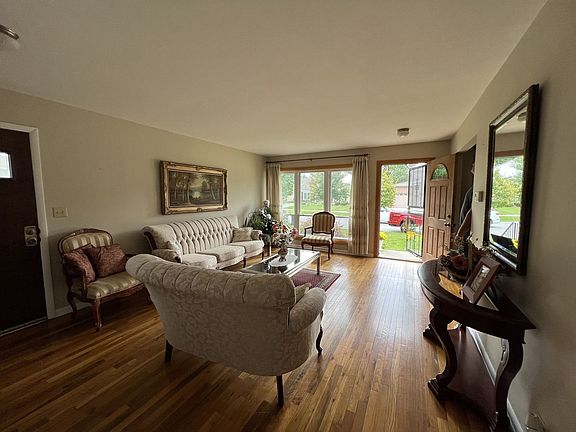 4th image of 1307 S Highland Ave