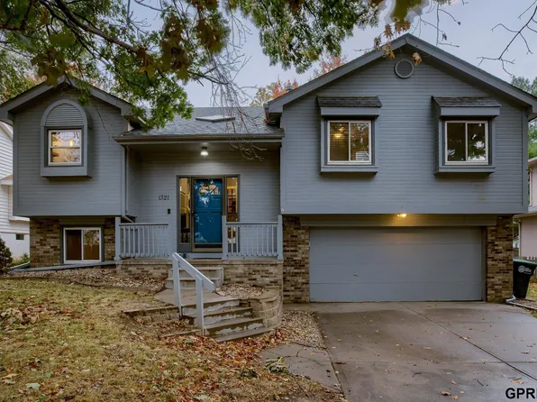 1321 S 169th Ave, Omaha, NE 68130