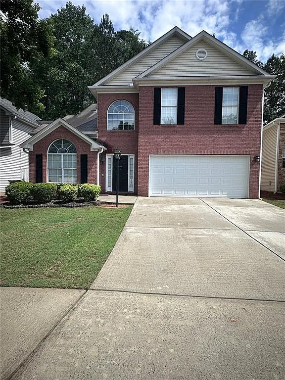 3 bed, 2.5 bath, 2382 sqft, $2,300 — Photo 1